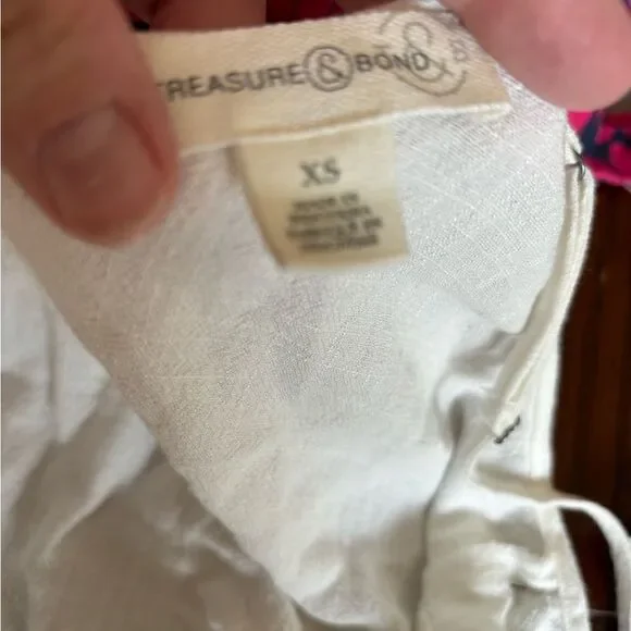 NWT Treasure & Bond Linen Blend Wrap Top White Size XS new with tags - Picture 2 of 11